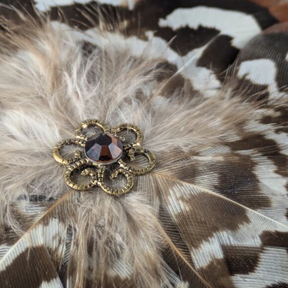 Genuine Feather Hair Clip Handmade Brown White Flapper Pheasant Snap Barrette - Picture 4 of 7